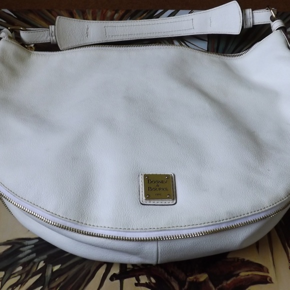 Amazon.com: Dooney & Bourke Shoulder Bags, Pebble Grain  Genuine Leather Hobo Dooney and Bourke